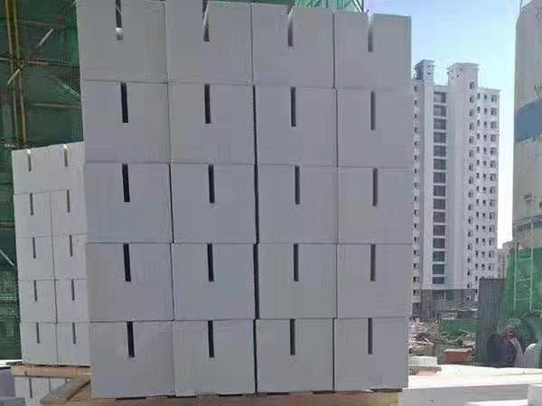 復合自保溫加氣塊